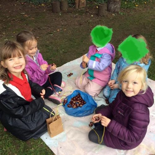 Forest schools: Autumn crafts and using a colour wheel